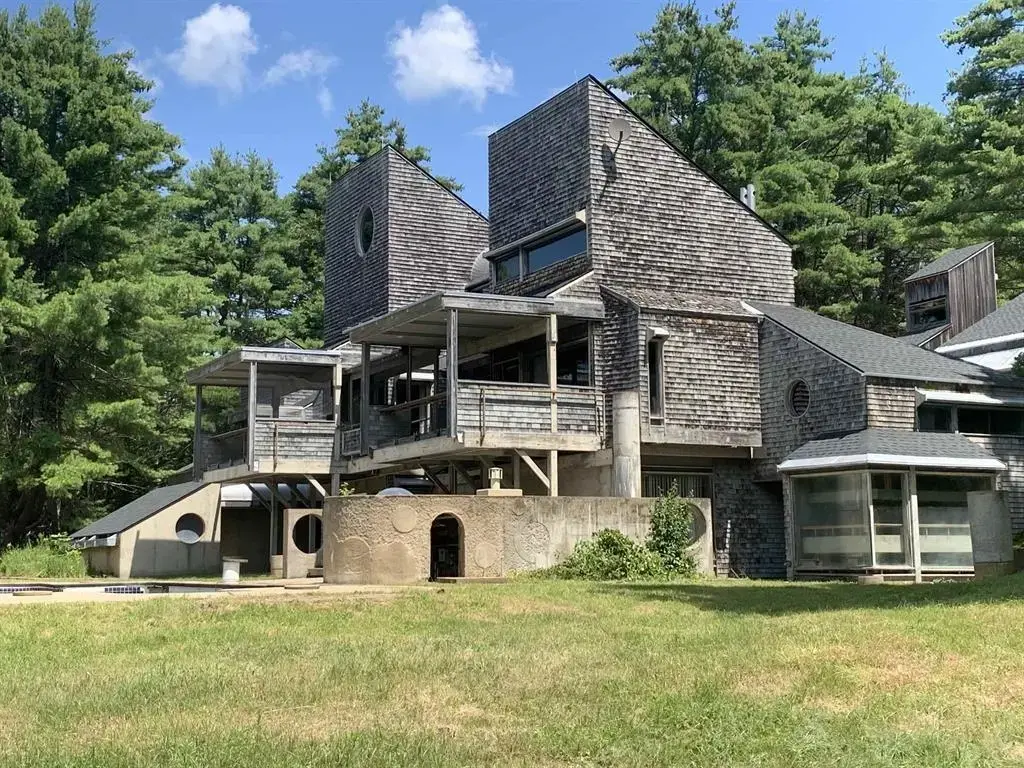 435 Avery Hill Road, Alton