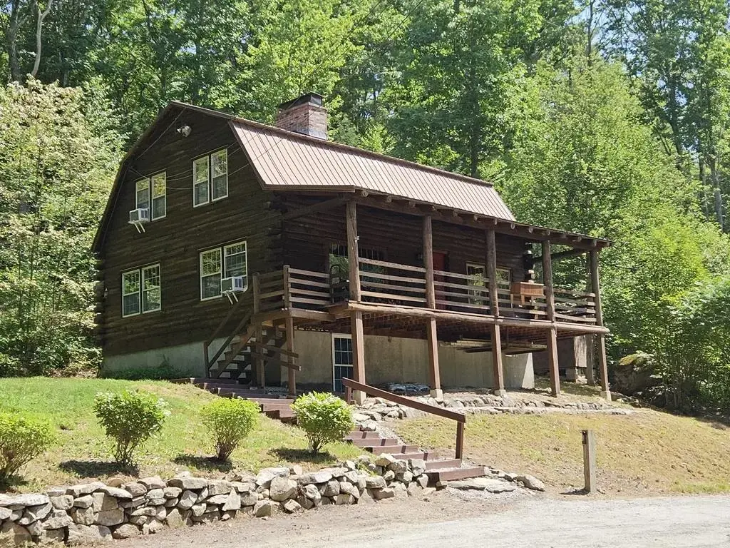 423 Old Walpole Road, Keene