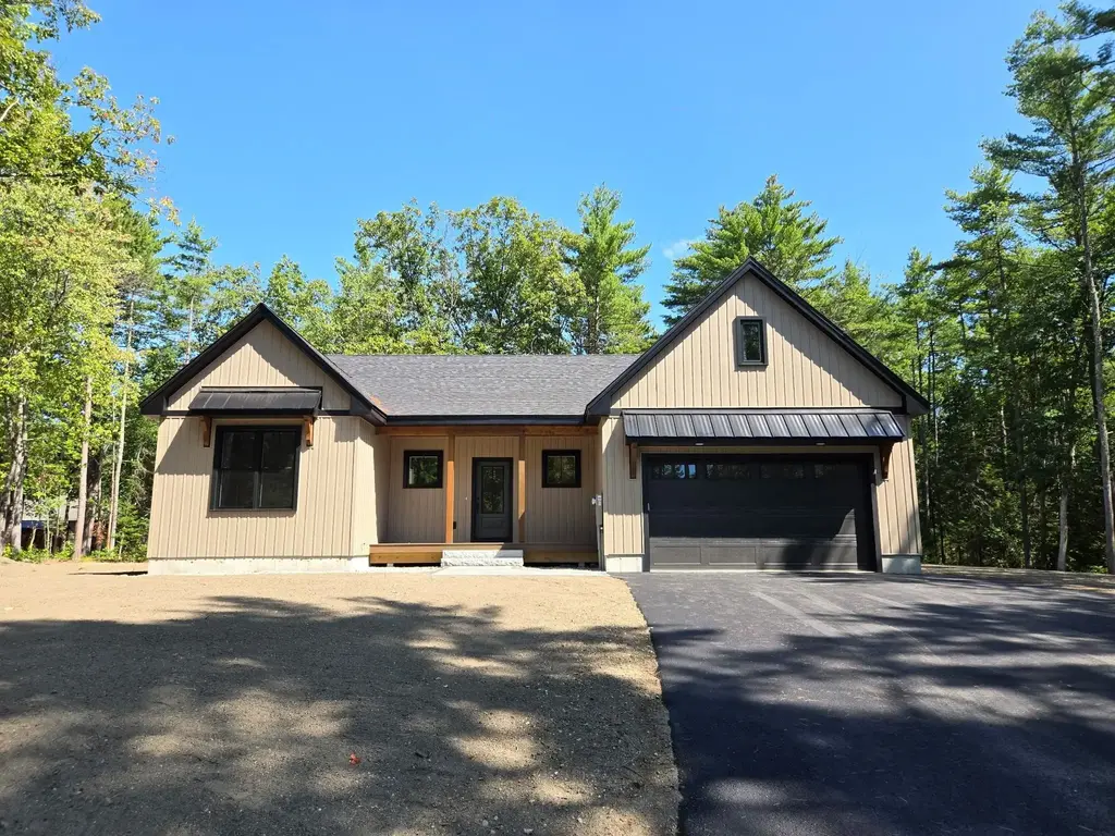 10 Winchester Lane, Tuftonboro