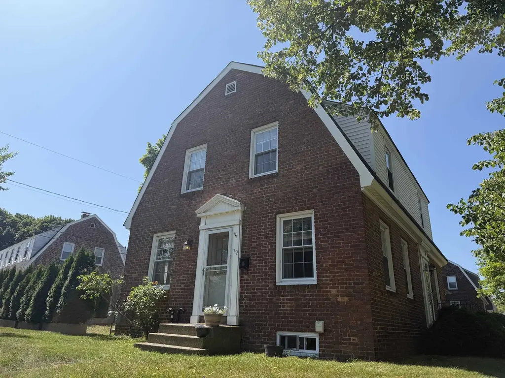 97 Concord Way, Portsmouth