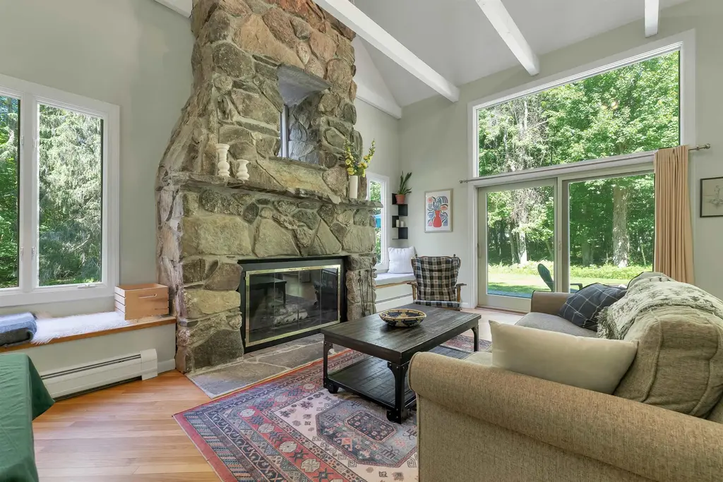4 Farmhouse Lane, Wolfeboro