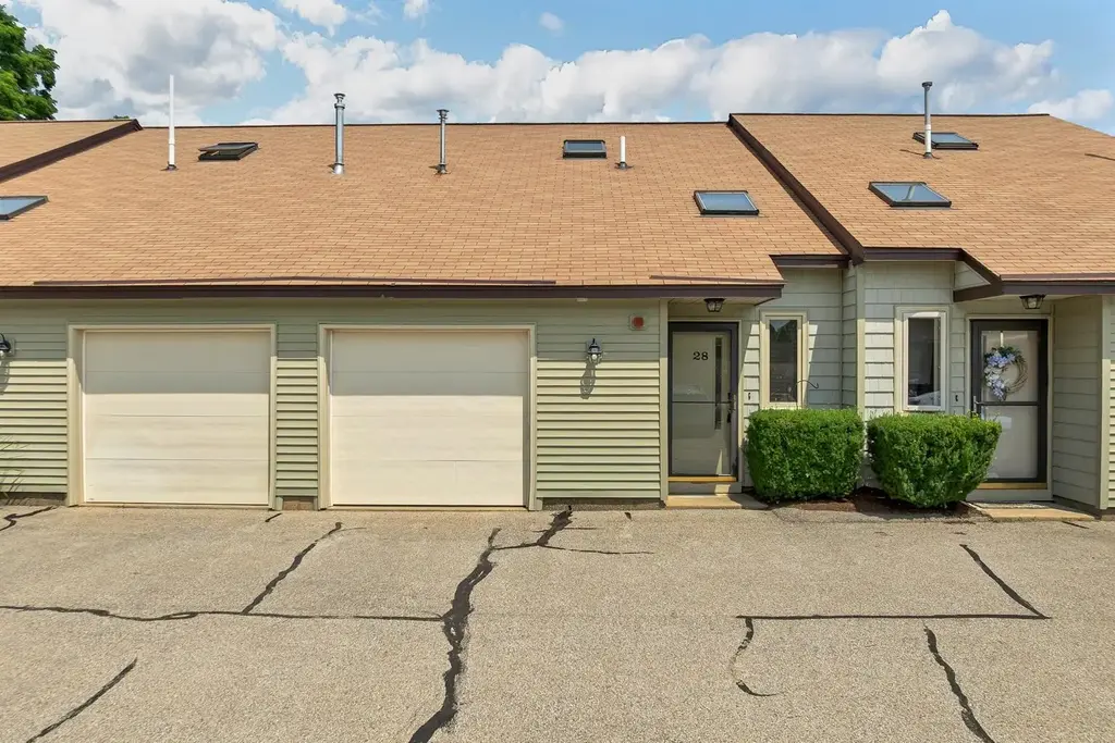 28 Tideview Drive, Dover
