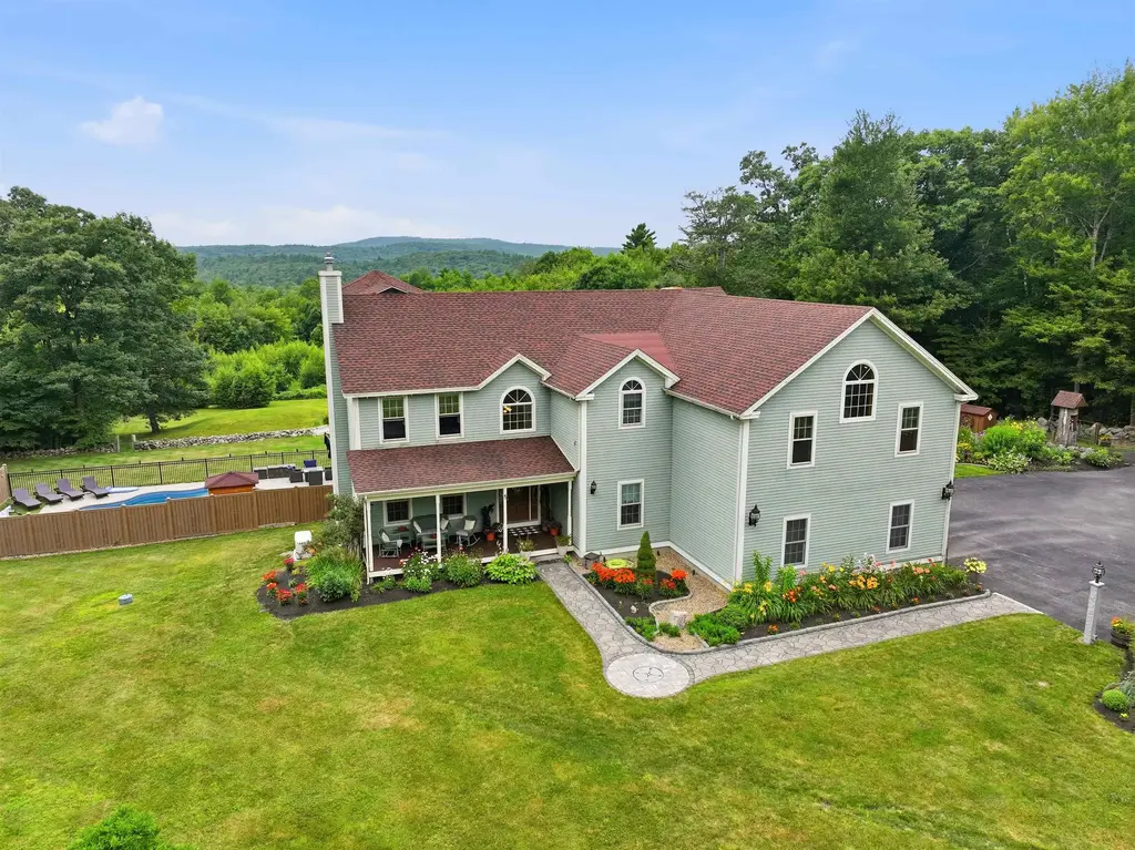 202 South Road, Deerfield