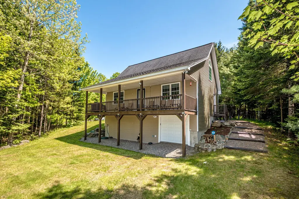 43 Holbrook Hill Road, Stratford