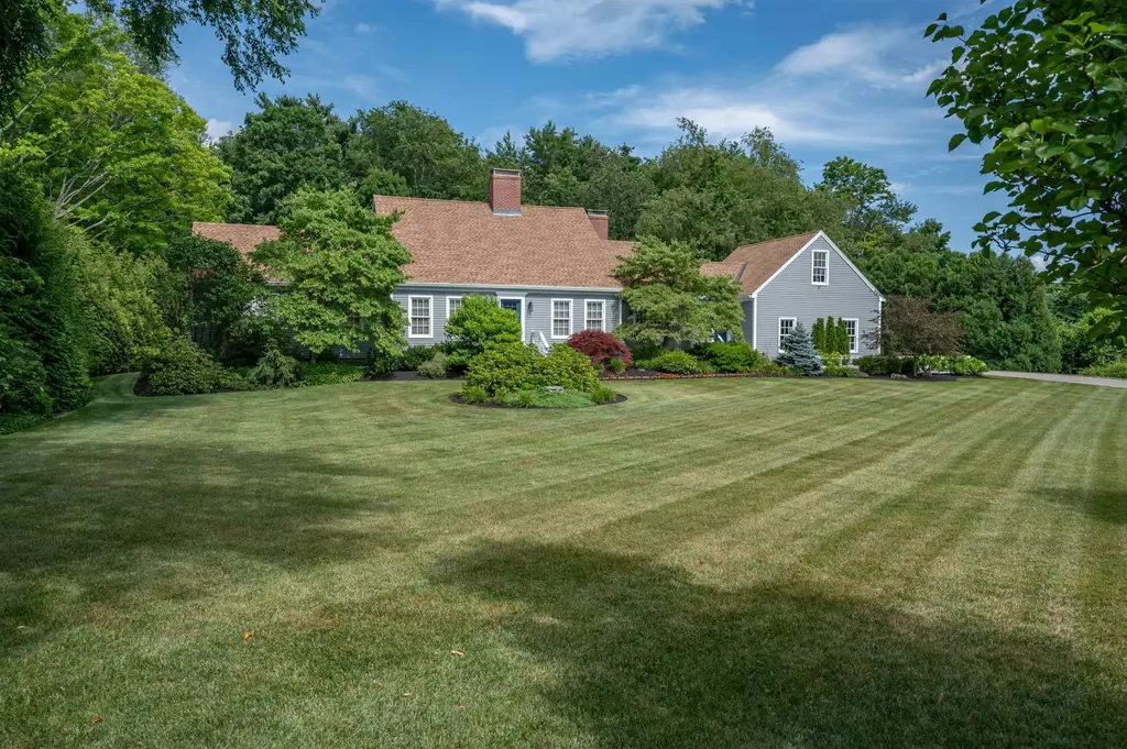 52 Depot Road, Hollis