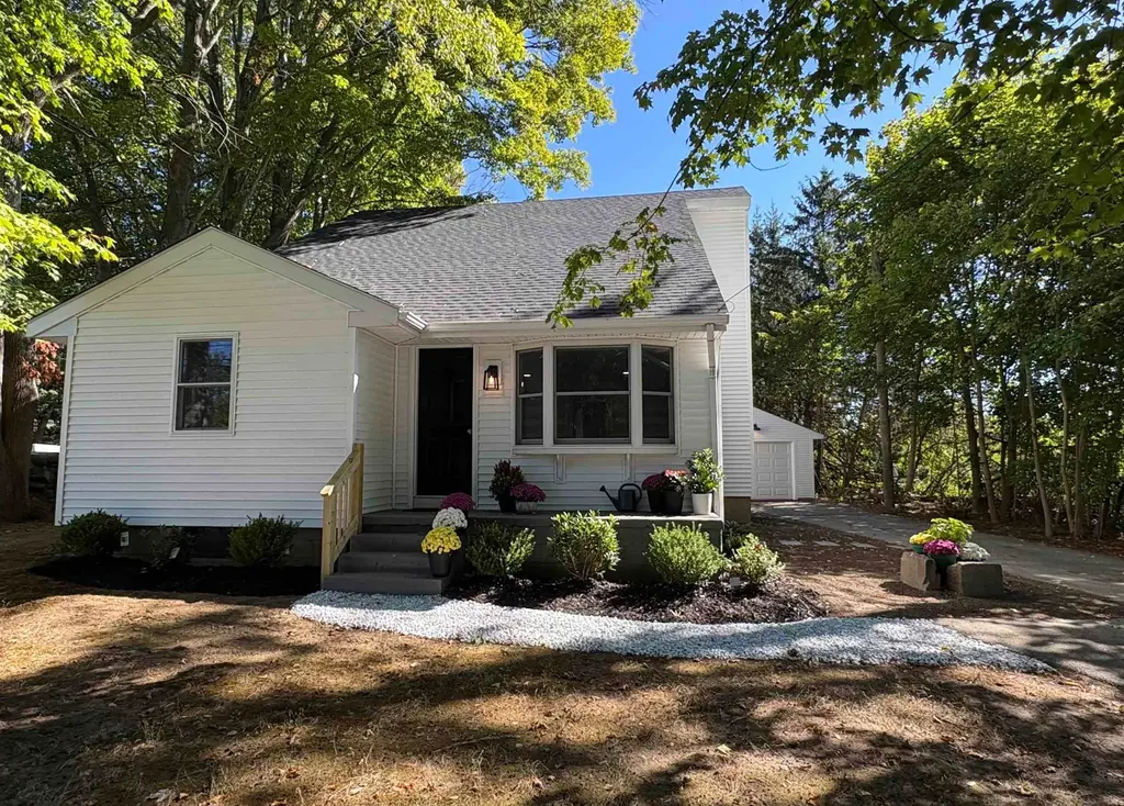 68 Route 108, Newfields