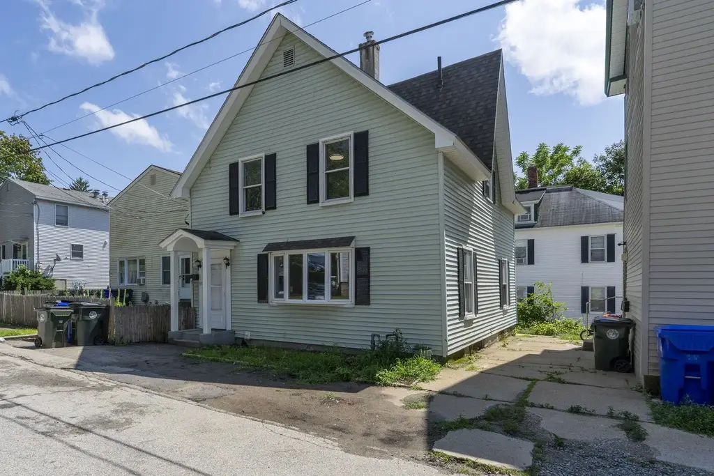 571 Amherst Street, Manchester
