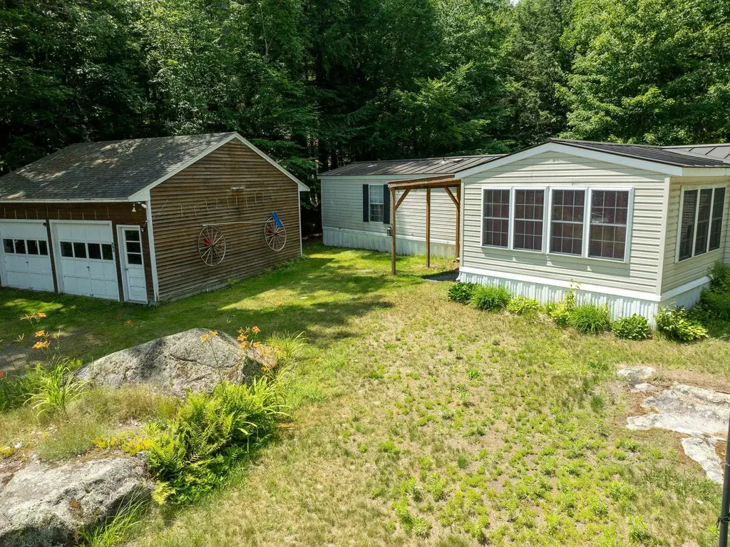 49 West Shore Road, Canaan