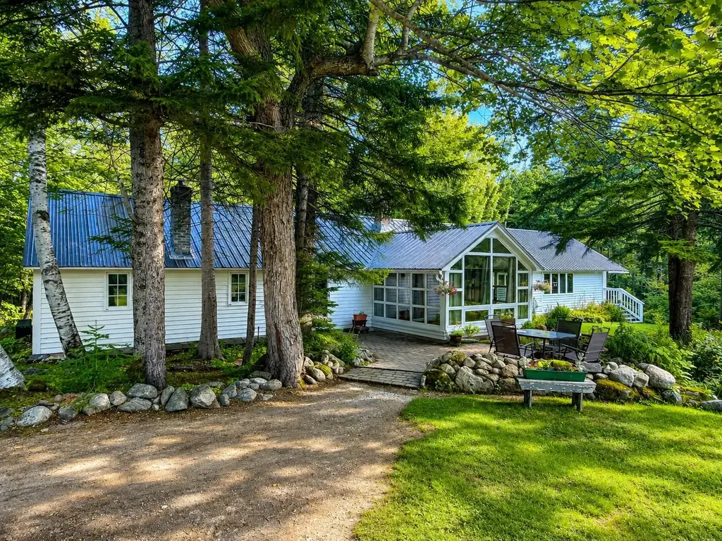 66 Randolph Hill Road, Randolph