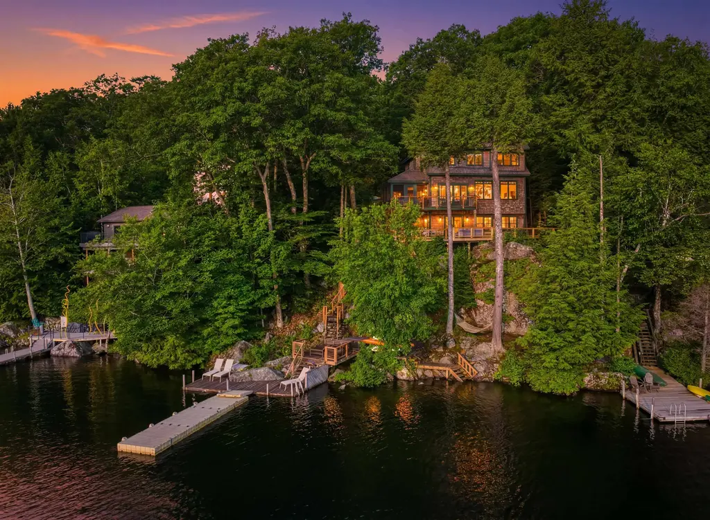 7 Bay Point Lane, Sunapee