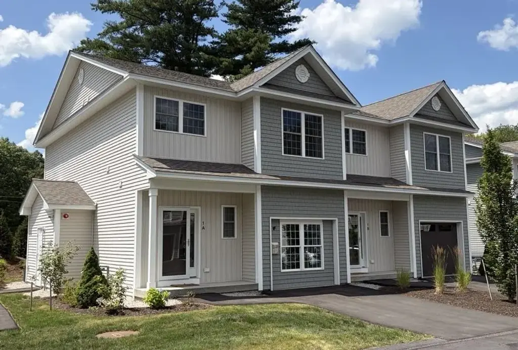 1a Dearborn Circle, Goffstown