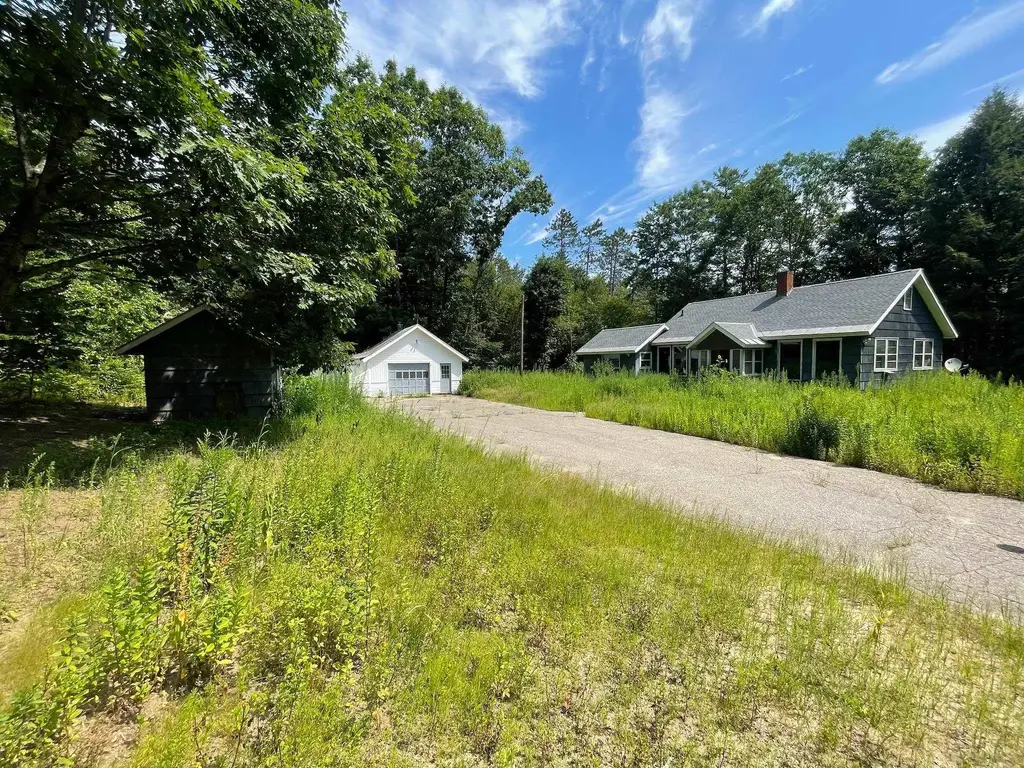 797 New Hampshire Route 3a, Hill