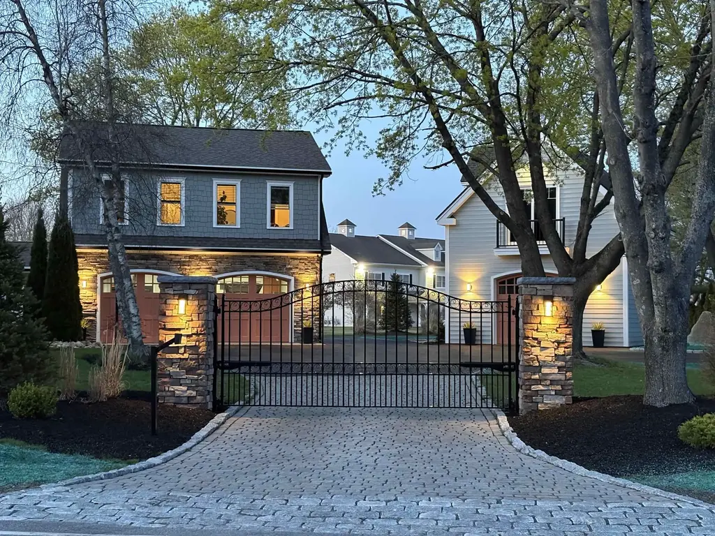 11 Post Road, North Hampton