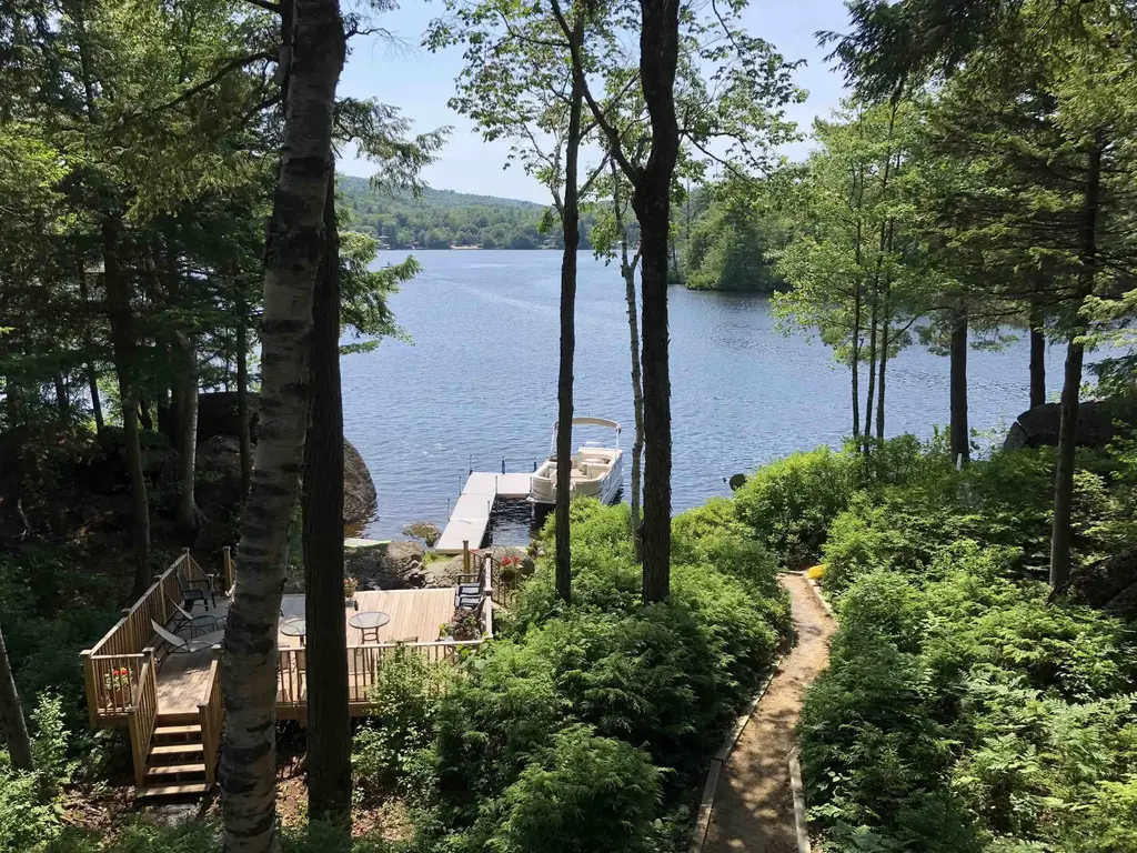 431 Treelyn Road, Stoddard