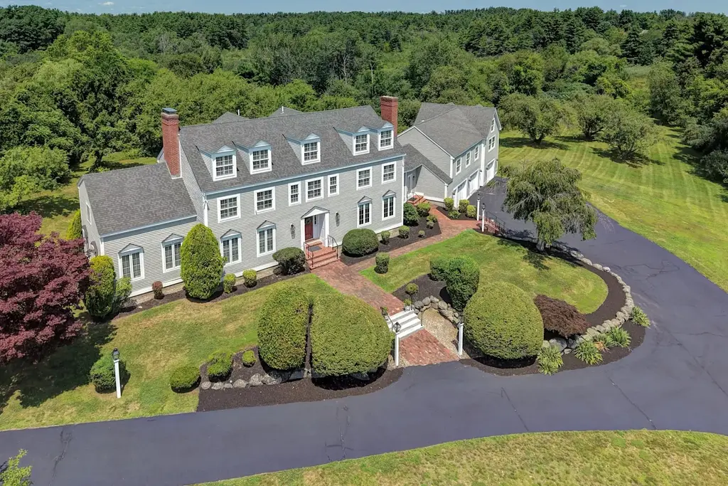 15 Curtis Road, Hampton Falls