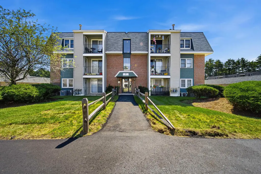 3 Roedean Drive, Nashua
