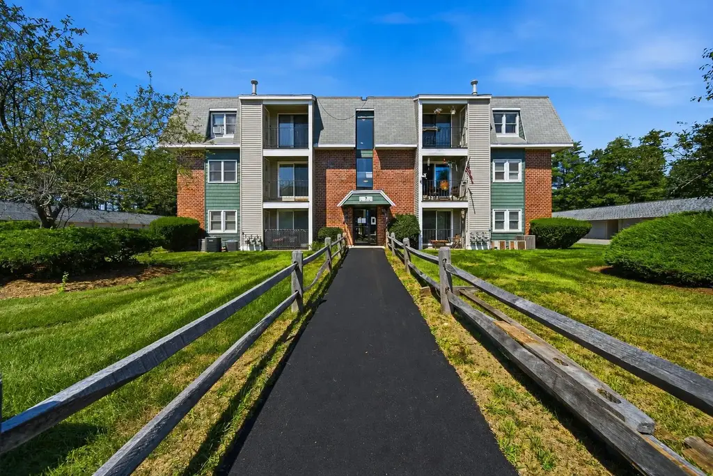 5 Roedean Drive, Nashua