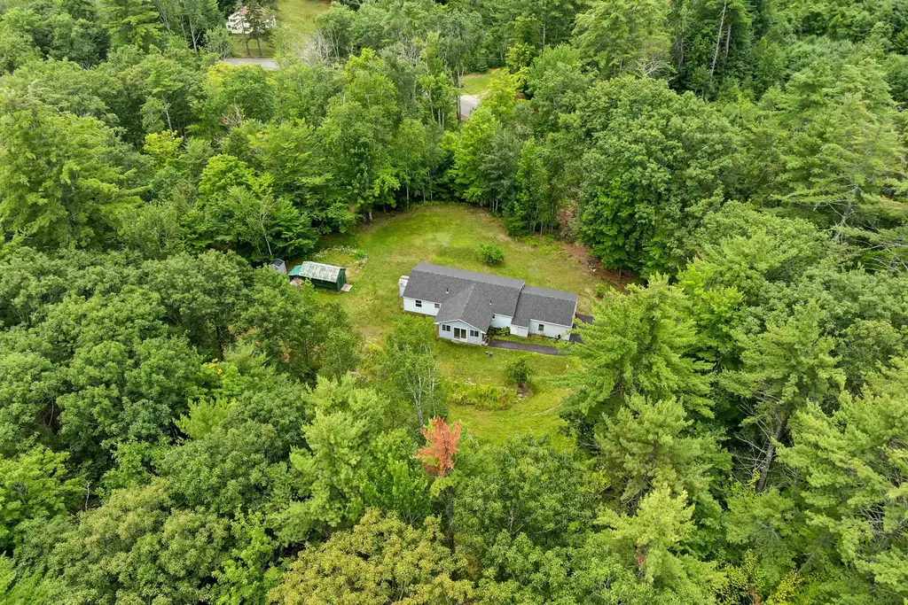 410 Sheridan Road, Moultonborough
