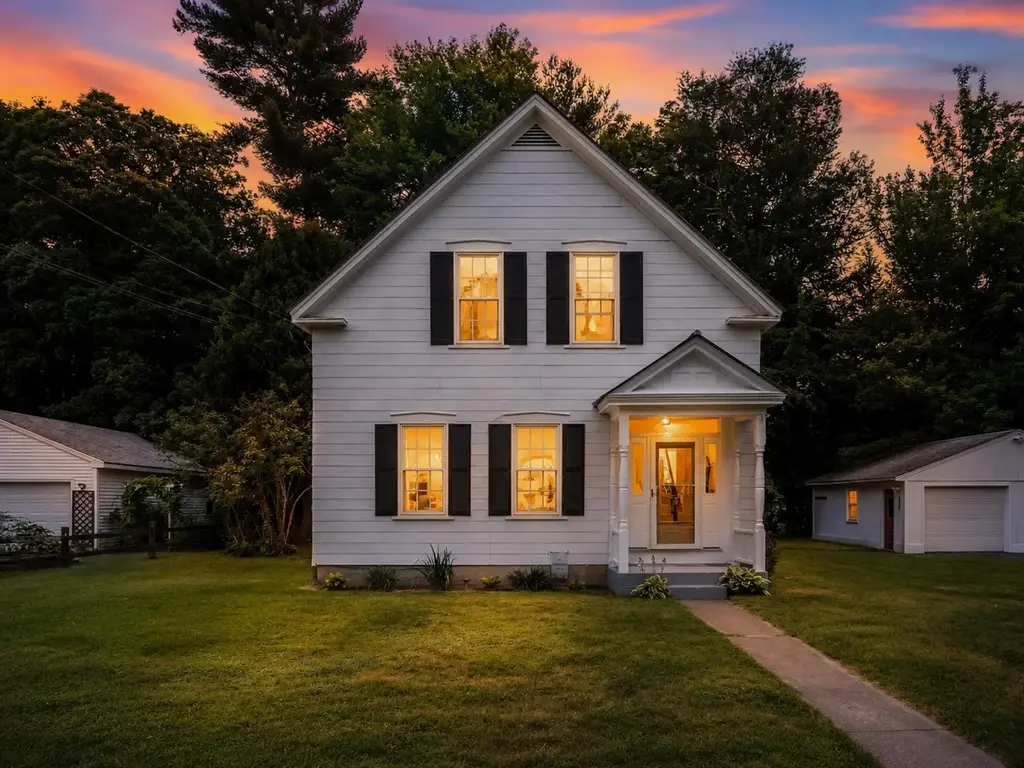 47 Maplewood Circle, Walpole