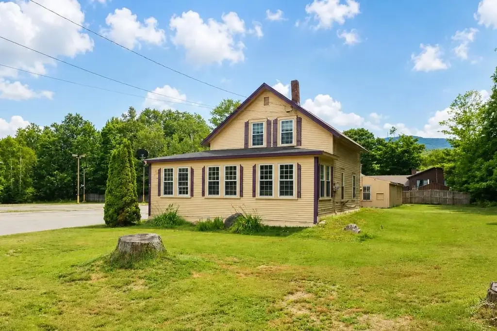 95-97 Lancaster Road, Gorham
