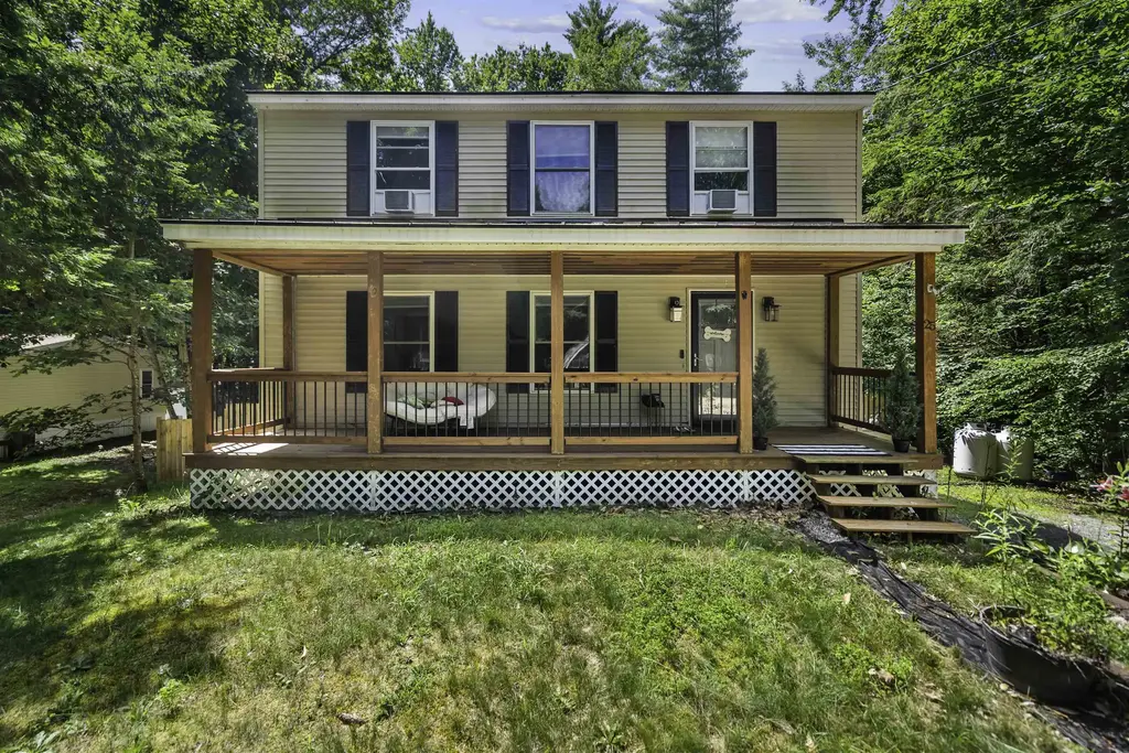 25 Raccoon Alley, Hillsborough