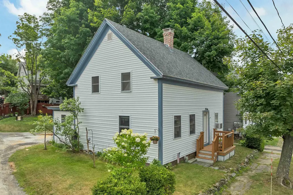 54 River Street, Franklin