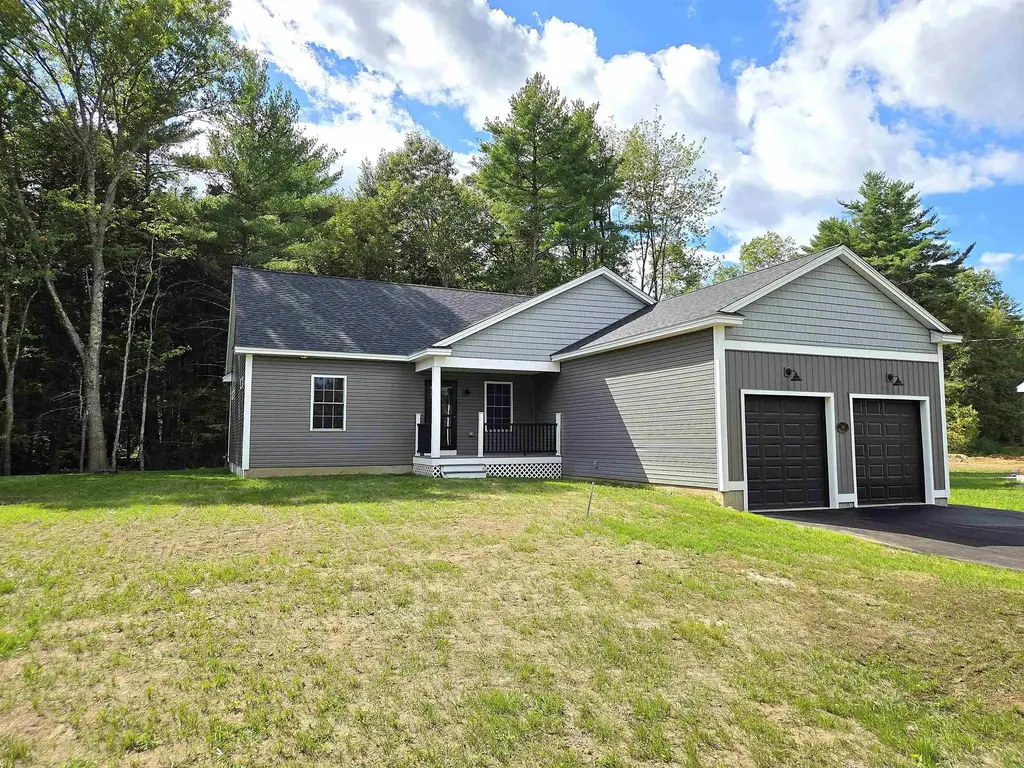 871 Salmon Falls Road, Rochester
