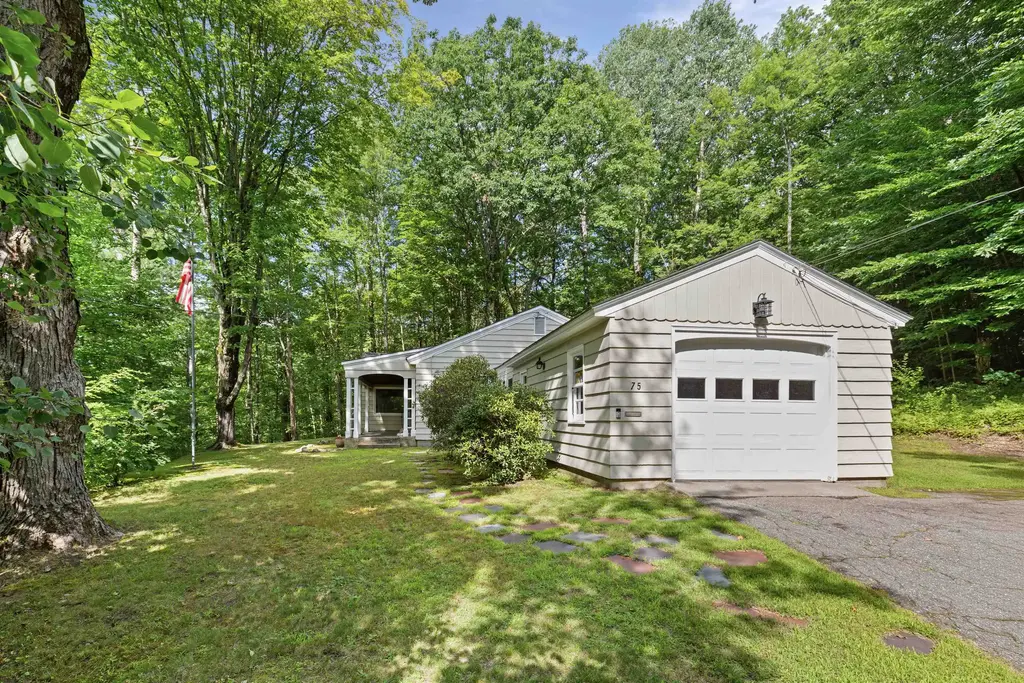 75 Forest Avenue, Lebanon