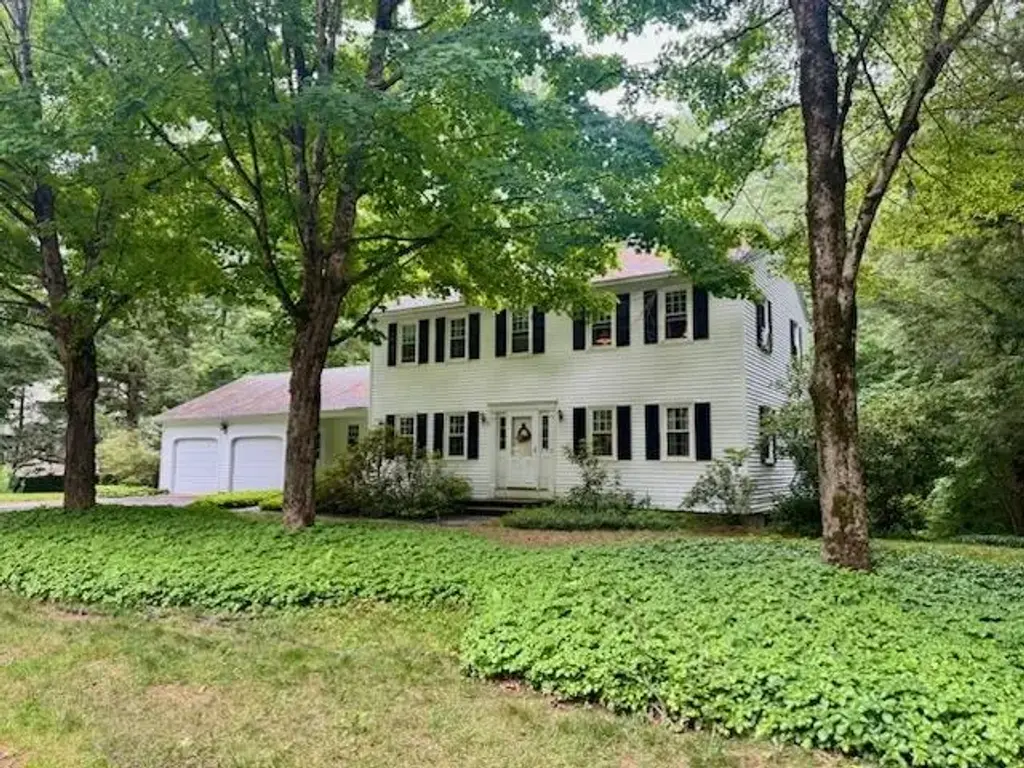 22 Blackberry Lane, Keene