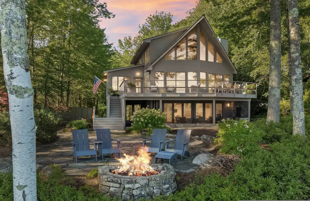 170 Black Cat Island Road, Moultonborough