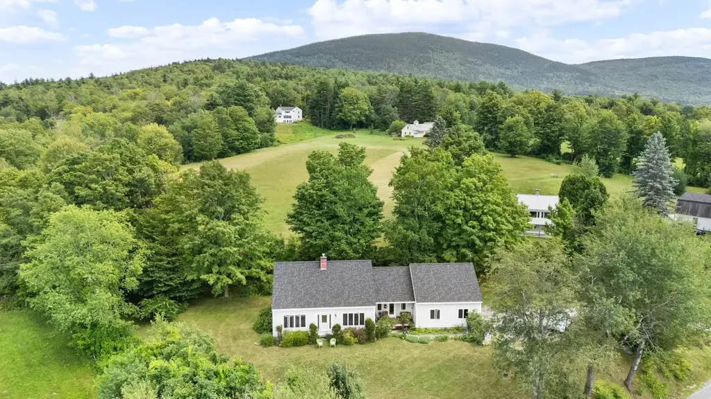 267 Kearsarge Mountain Road, Wilmot