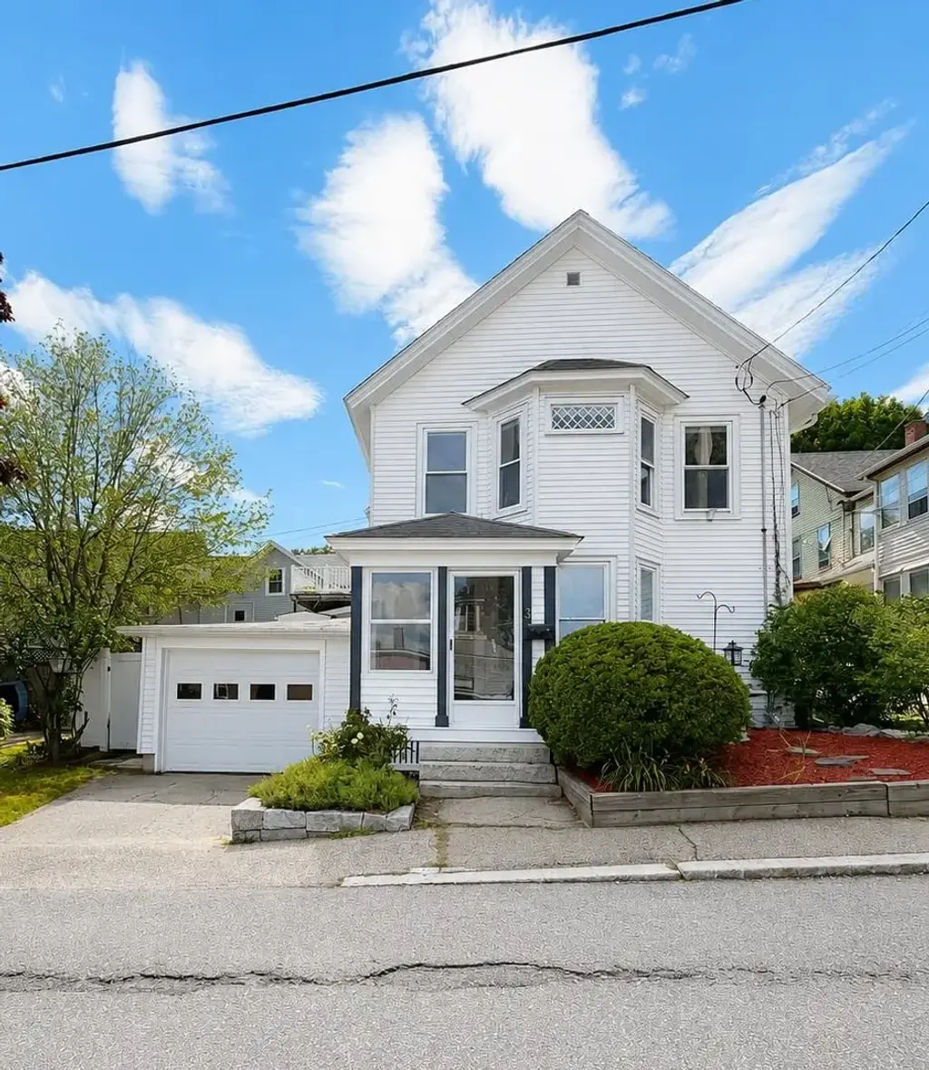 3 Hanover Street, Concord