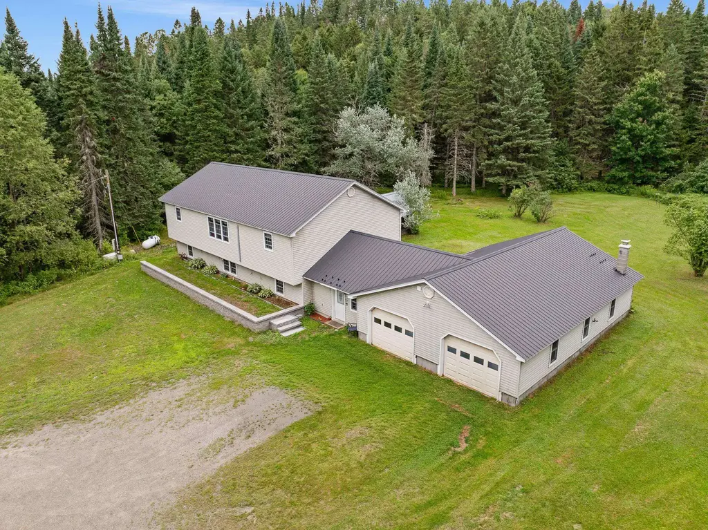 29 Pine Tree Circle, Pittsburg