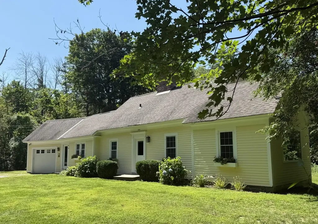 81 Meredith Neck Road, Meredith