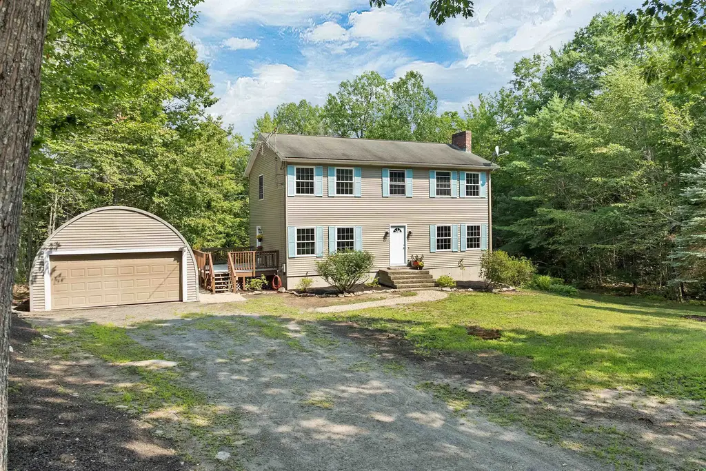 134 Crabapple Drive, Wakefield