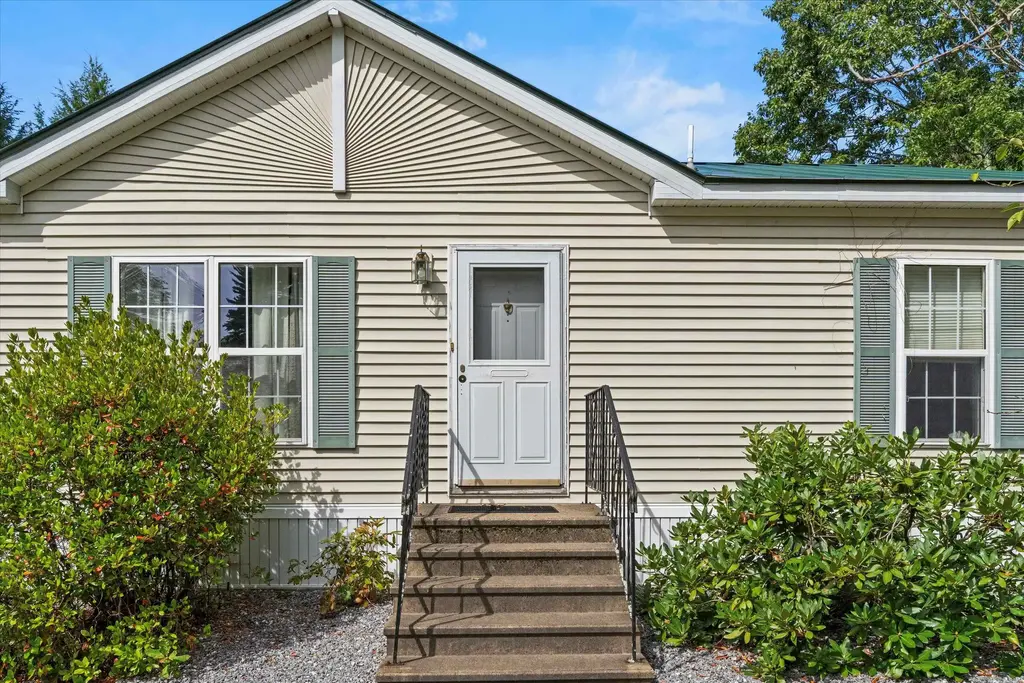185 Tucker Drive, Hopkinton