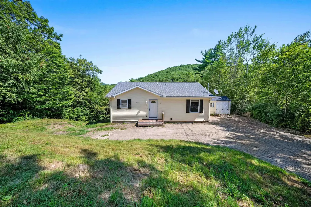 25 Cynthia Drive, Alton