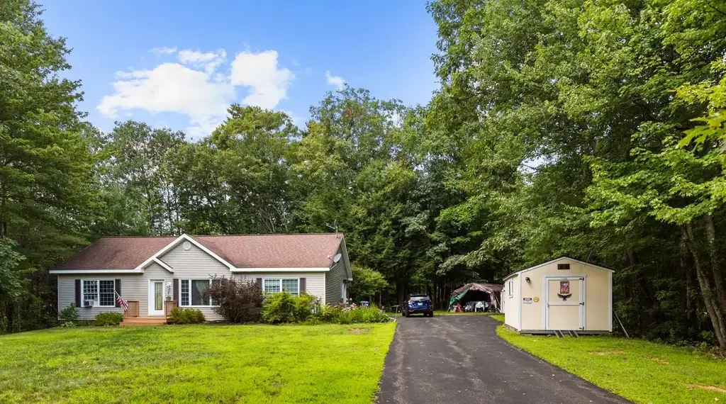 2 Potter Road, Belmont