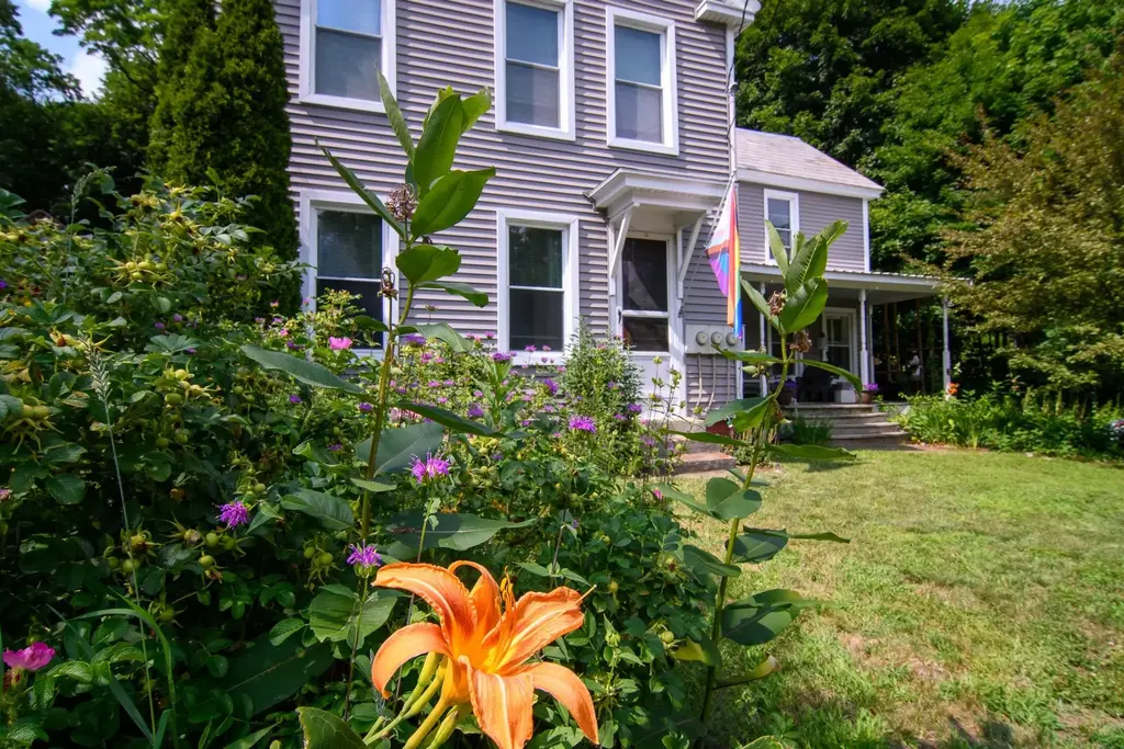 85 Highland Avenue, Hinsdale