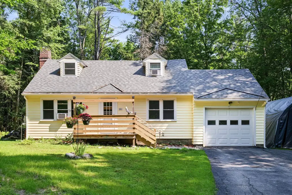 251 Macdowell Road, Peterborough