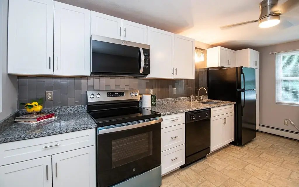 33 Garden Road, Plaistow