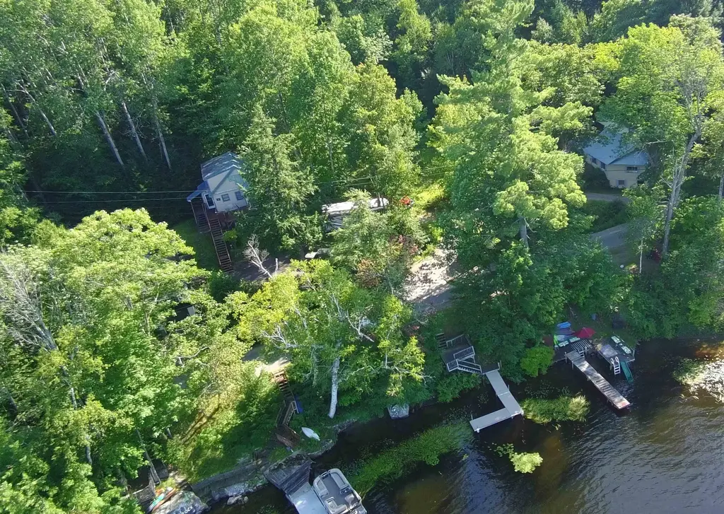 219 Crescent Lake Road, Acworth