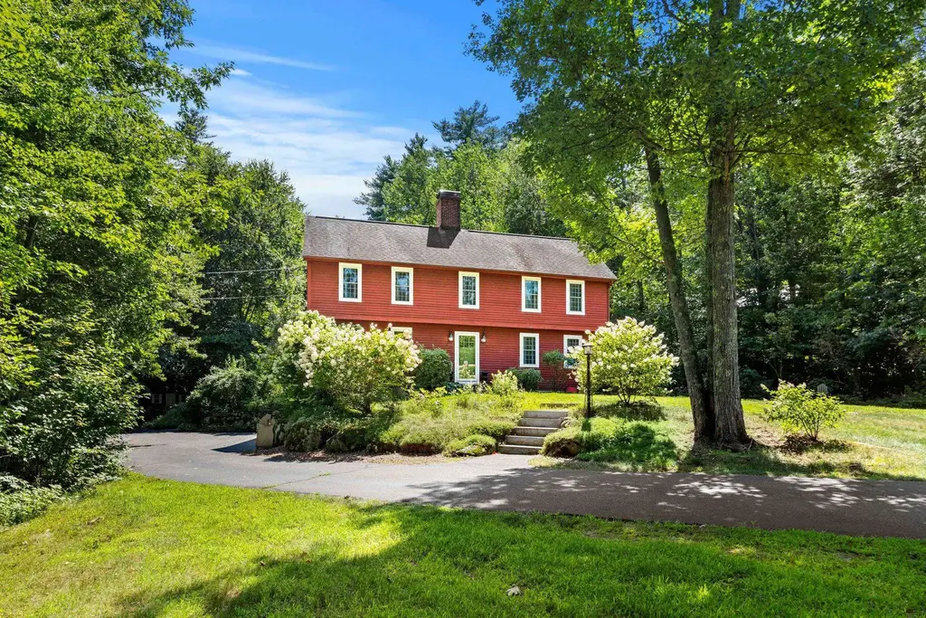 24 Hitching Post Lane, Bedford