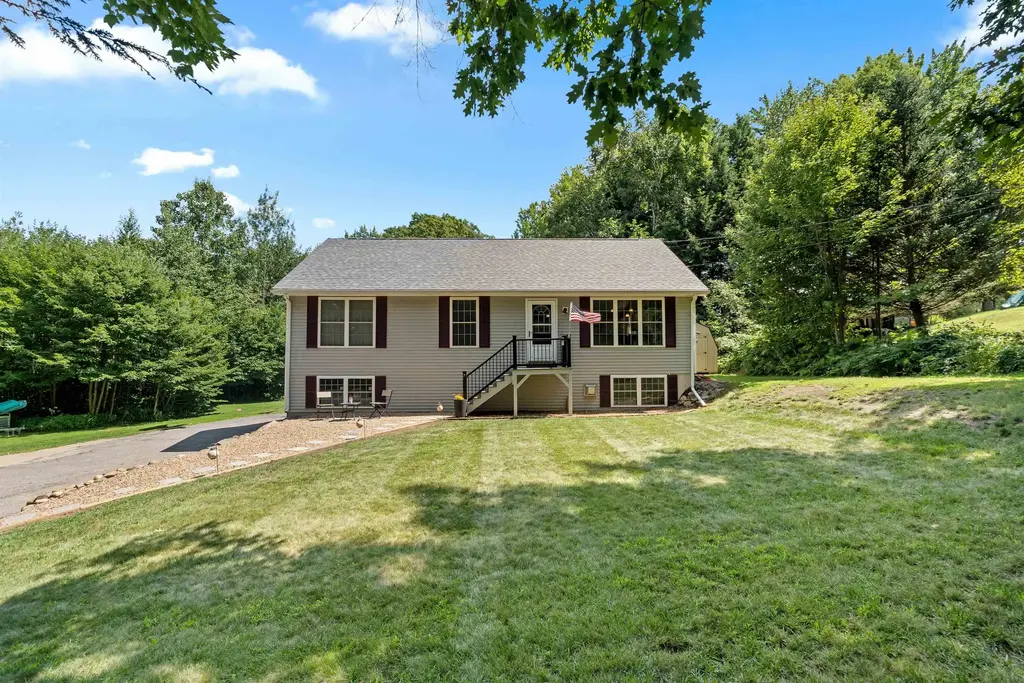 7 Dalton Drive, Barnstead