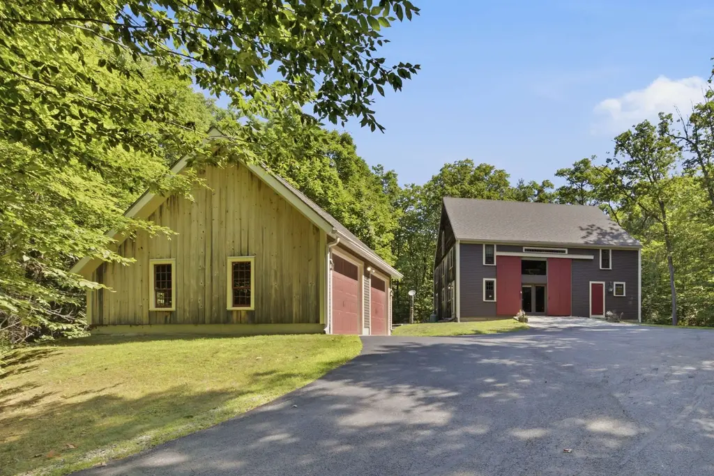 369 Stoddard Road, Wolfeboro