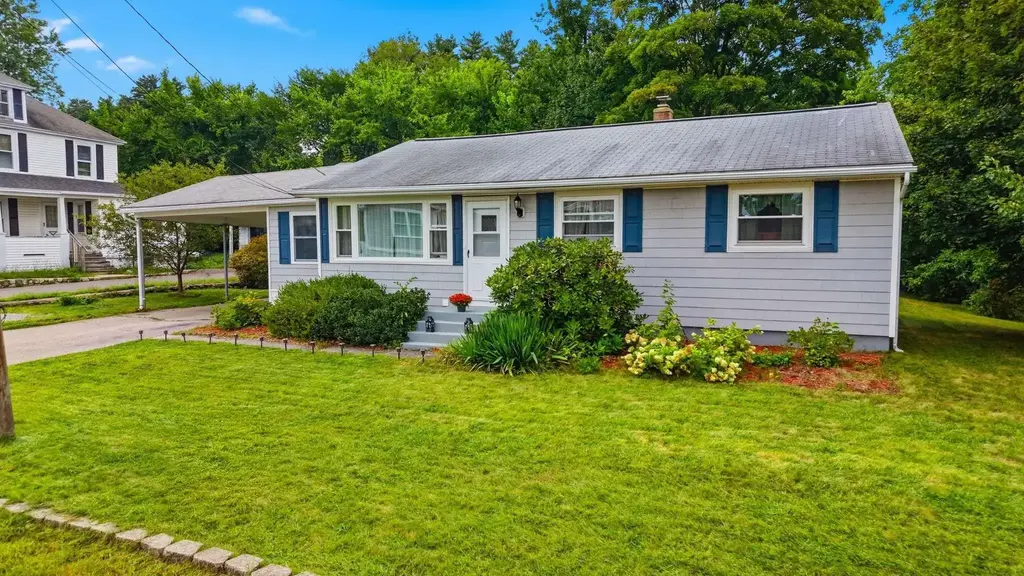 12 Joffre Street, Goffstown