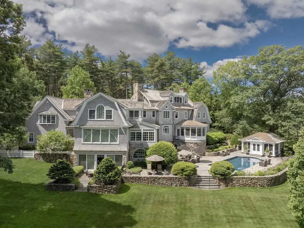 15 Runnymede Drive, North Hampton