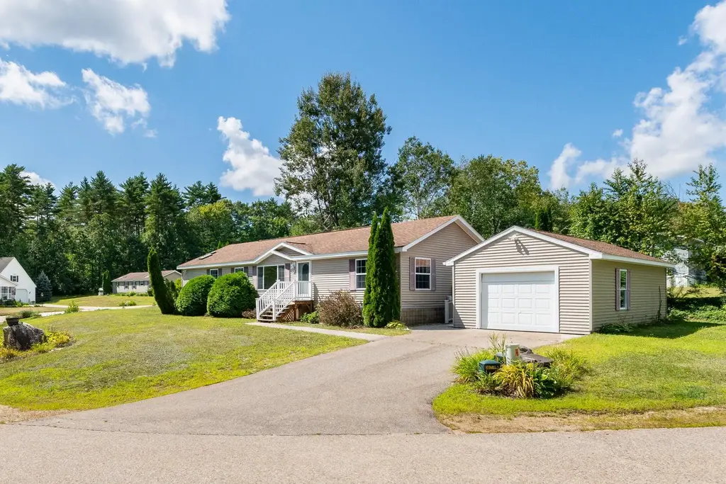 65 Osprey Road, Alton