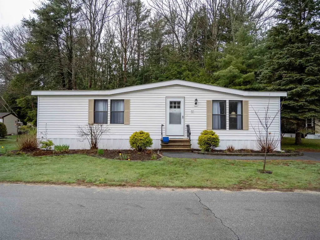52 Monadnock Drive, Rochester