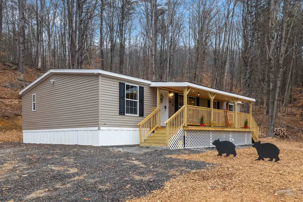 48 Harold Avery Road, Ashland